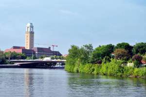 Rathaus Spandau © unfassbaer / Fotolia.com