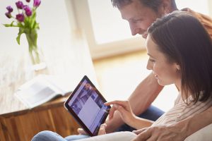 Intelligenter Spüler: er ist nicht nur sehr energieeffizient, schnell und komfortabel, sondern auch per WLAN vernetzbar. (Foto: AMK)