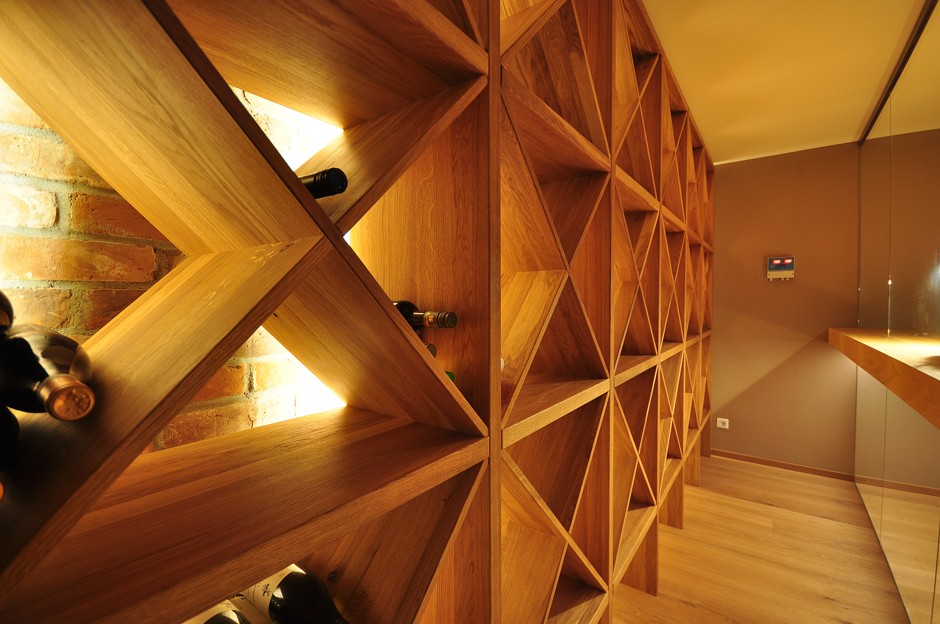 Weinkeller, Sauna & Co. machen das Untergeschoss zu einem Stockwerk für Genießer. Fotos: GÜF/Braun
