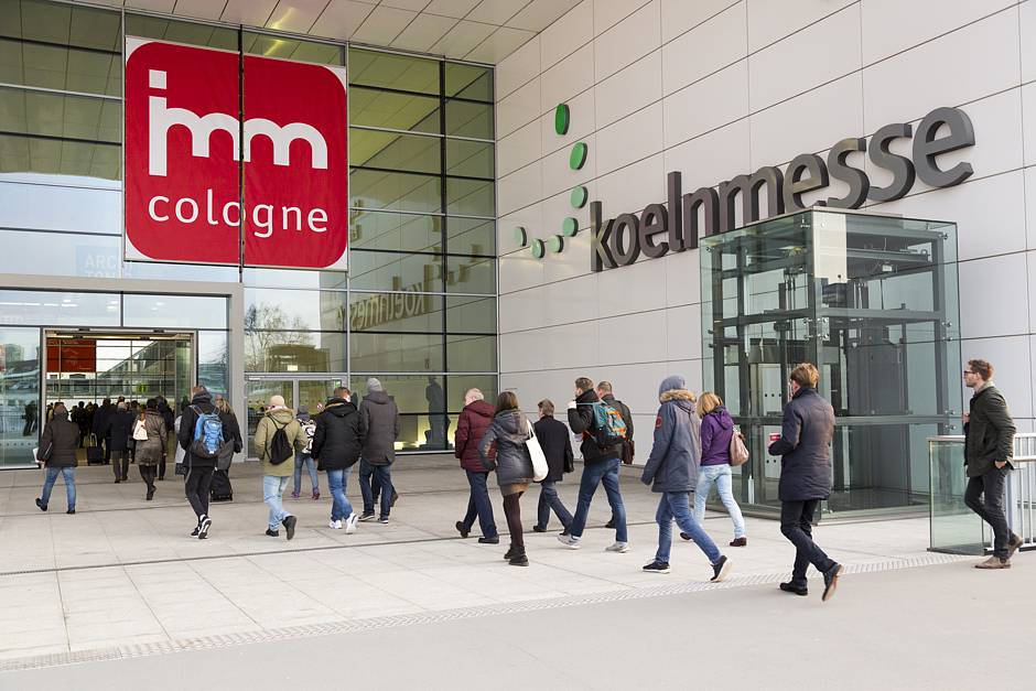 Auf der internationalen Einrichtungsmesse imm cologne in Köln zeigten vom 15. bis 21. Januar 2018 über 1.200 Key-Player, Trendsetter und kreative Newcomer aus 50 Ländern die Trends des kommenden Jahres. Keine andere Messe bildet die internationale Welt der Einrichtung so umfassend, kompakt und strukturiert ab. Für eine Woche werden die Messehallen im urbanen Umfeld der Rheinmetropole zum größten Möbelhaus der Welt. Foto: far.design; Koelnmesse