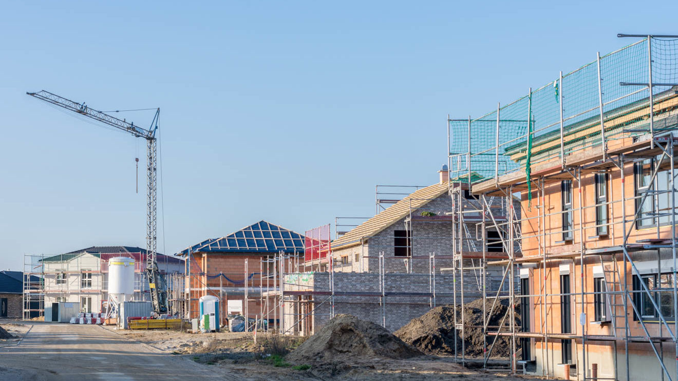 2019 gibt es wieder viele Änderungen auf dem Immobilienmarkt Foto: Ralf Geithe / shutterstock.com