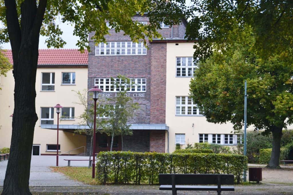 Gemeindeschule, Eggersdorfer Straße / Elbestraße, Petershagen, Petershagen / Eggersdorf