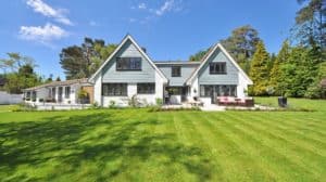 Einfamilienhaus mit Fassadenverkleidung