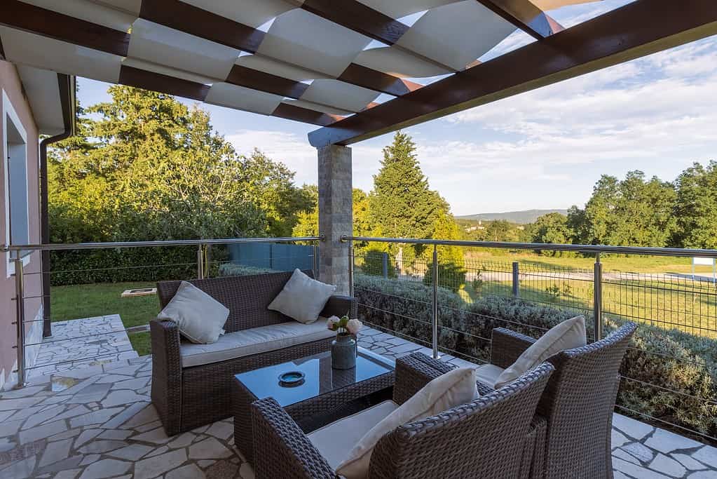 Sonnenschutz für die Terrasse