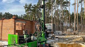 Tiefbohrung beim Hausbau